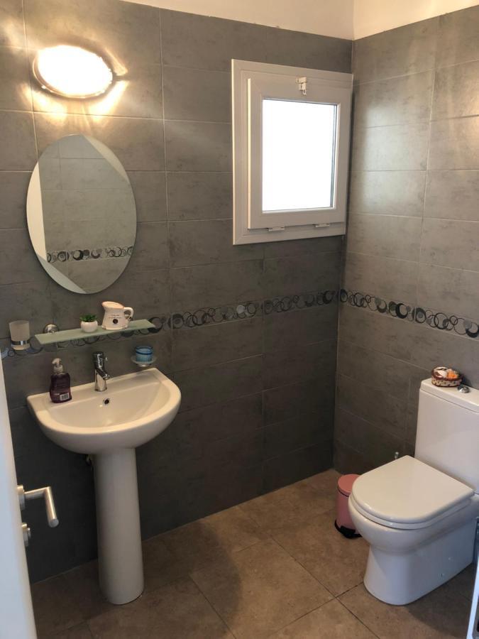 Reflex Apartment Spacious And Comfortable Никосия Экстерьер фото